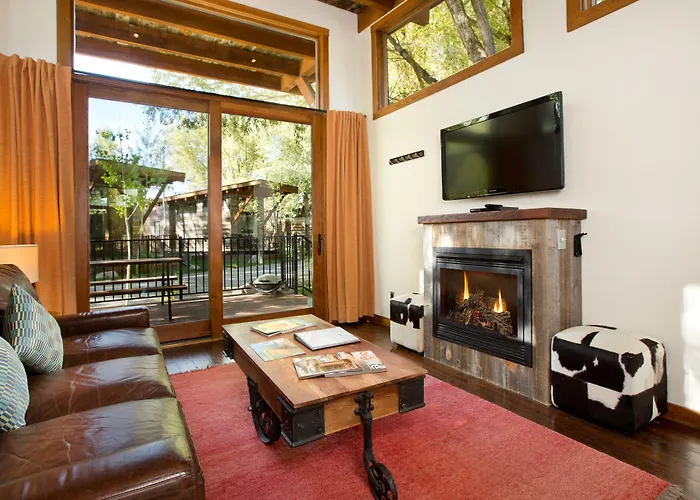 Fireside Resort 4*