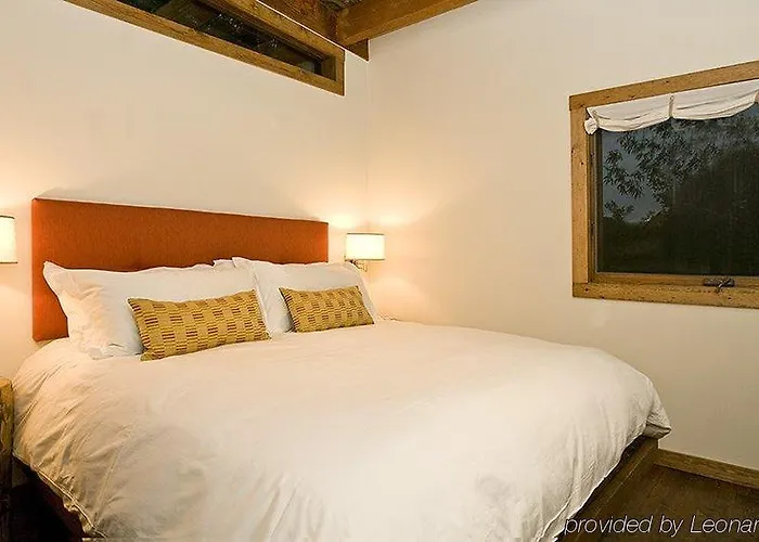 Resort Fireside 4*